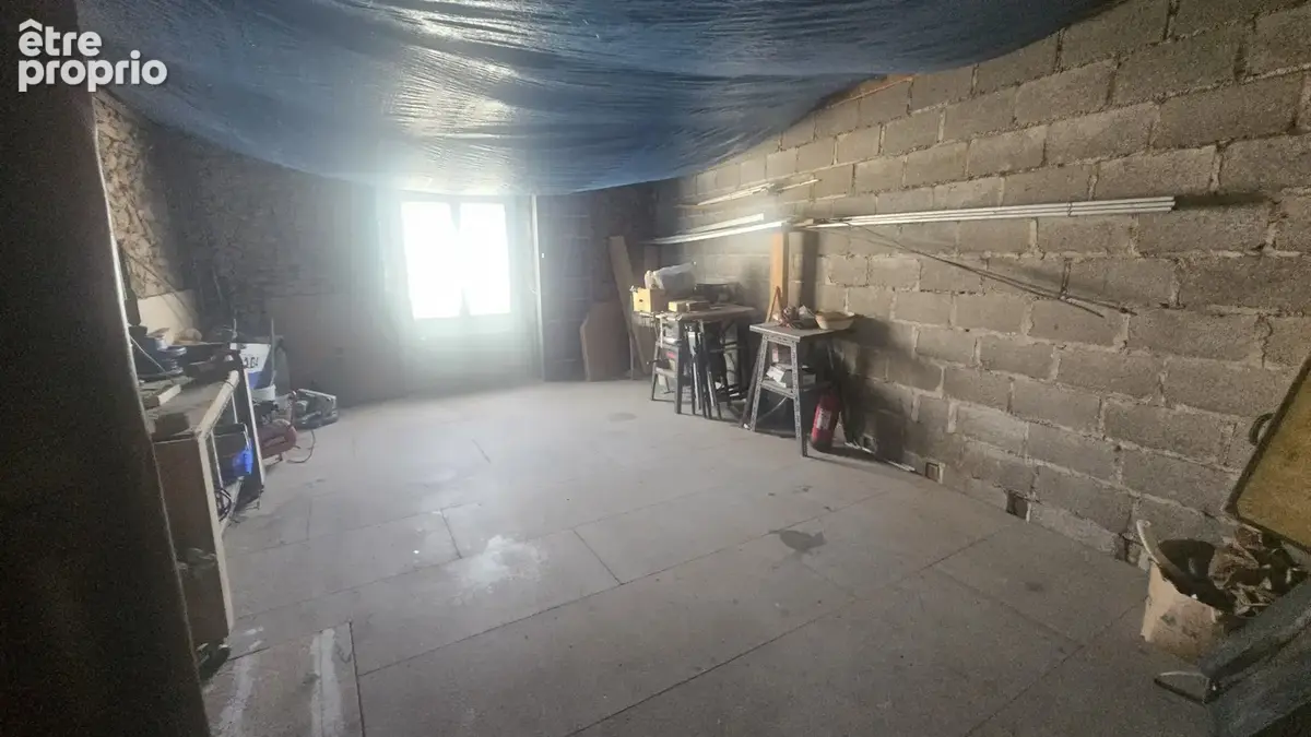 LE DORAT (87) — Maison de ville avec terrain, 4 à 5 chambres — beau potentiel, travaux à prévoir - photo 19