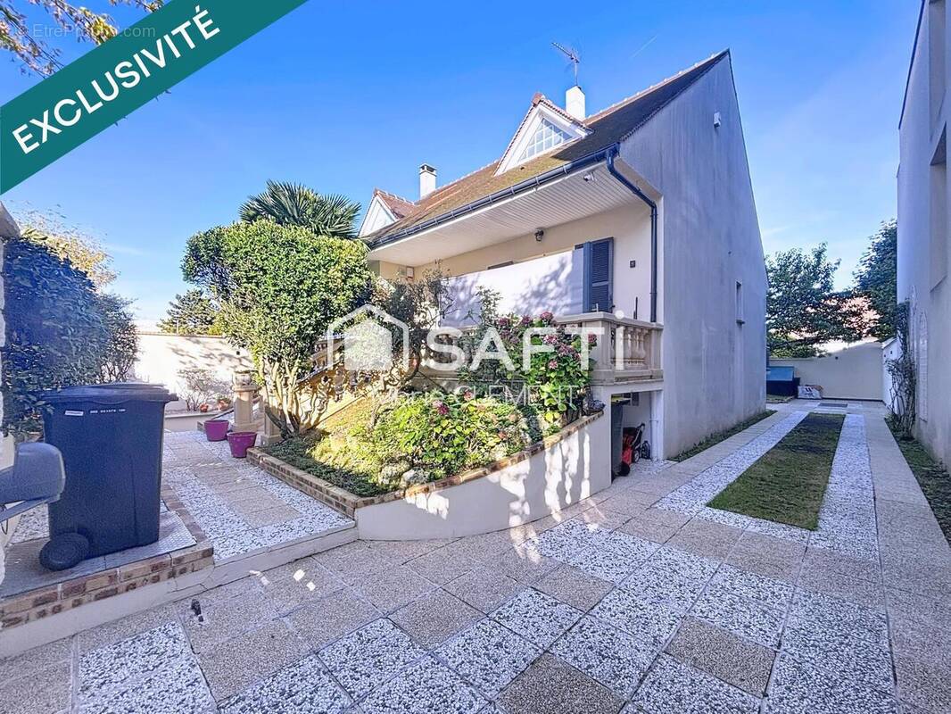 Photo 1 - Maison à PONTAULT-COMBAULT