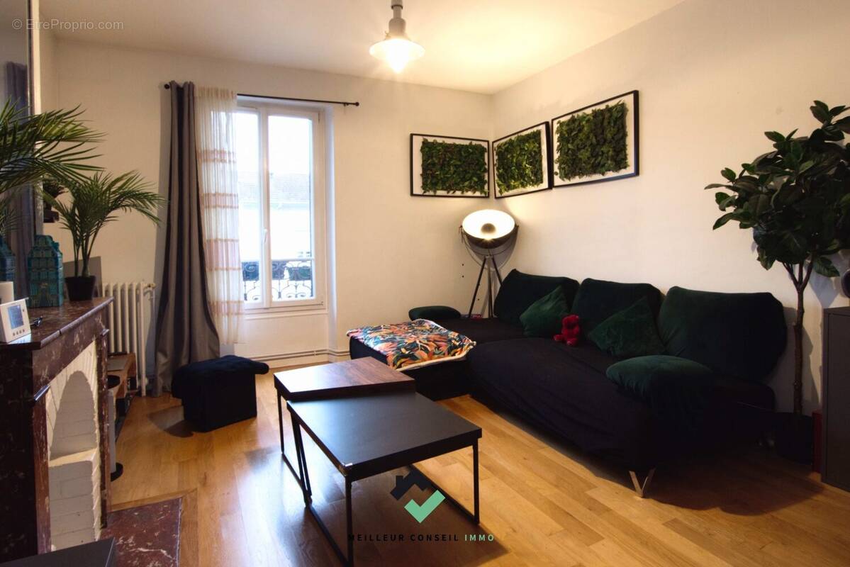 Appartement à CHOISY-LE-ROI