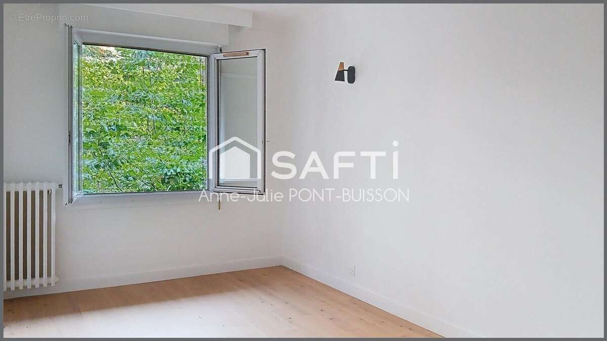 Photo 6 - Appartement à COURBEVOIE