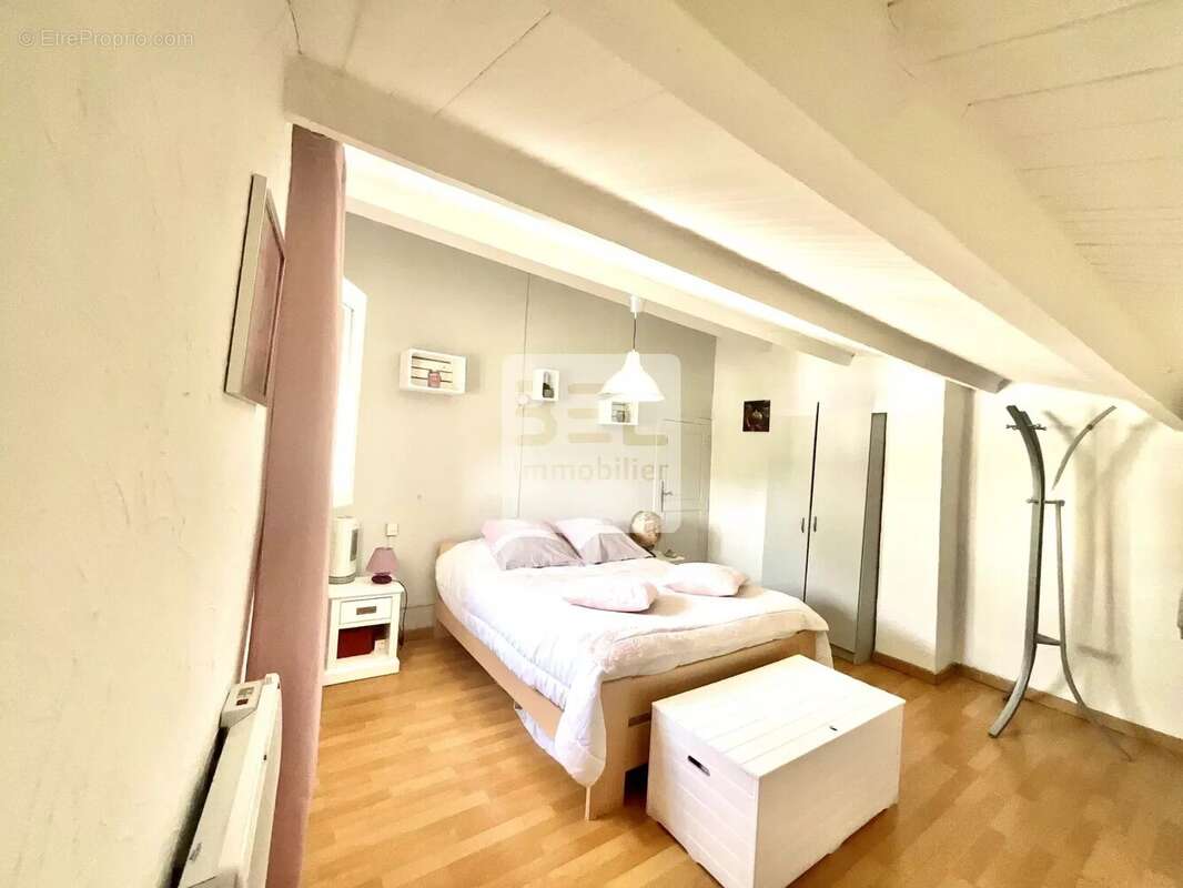 Maison à SAINT-PAUL-LES-FONTS