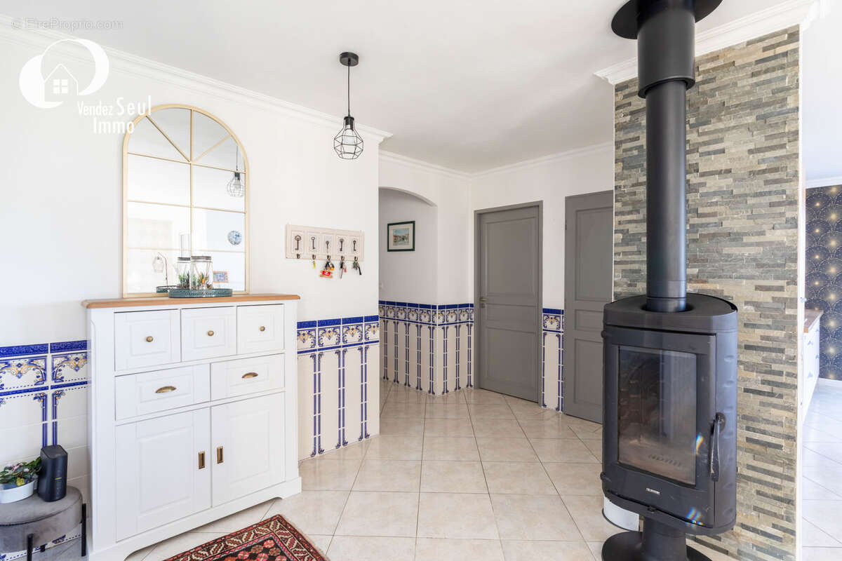 Maison à PUJOLS