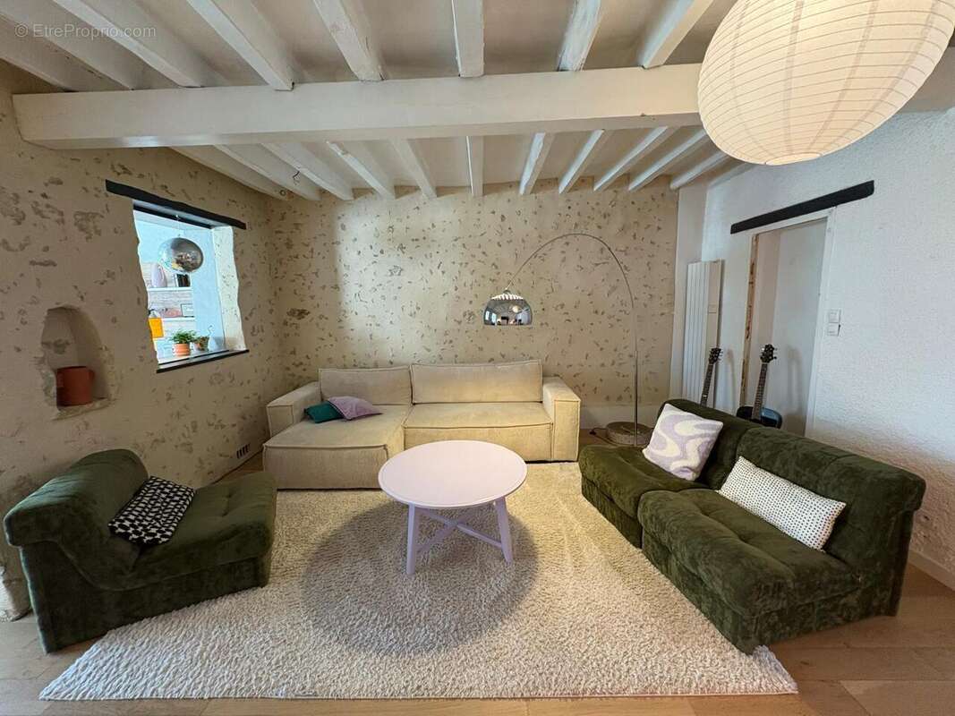 Maison à LA SUZE-SUR-SARTHE