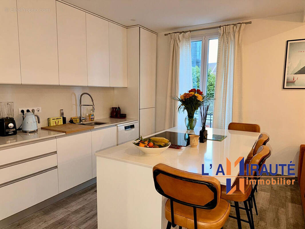 Appartement à MAISONS-LAFFITTE
