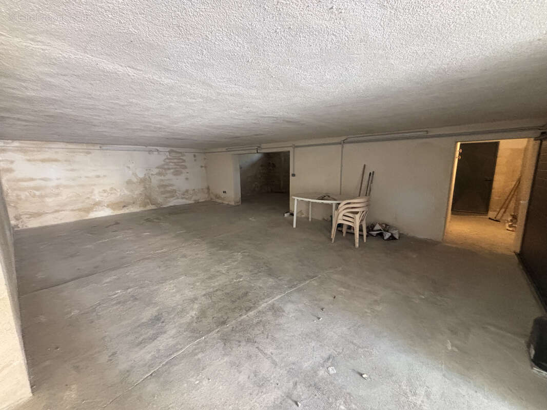 Appartement à CARRY-LE-ROUET
