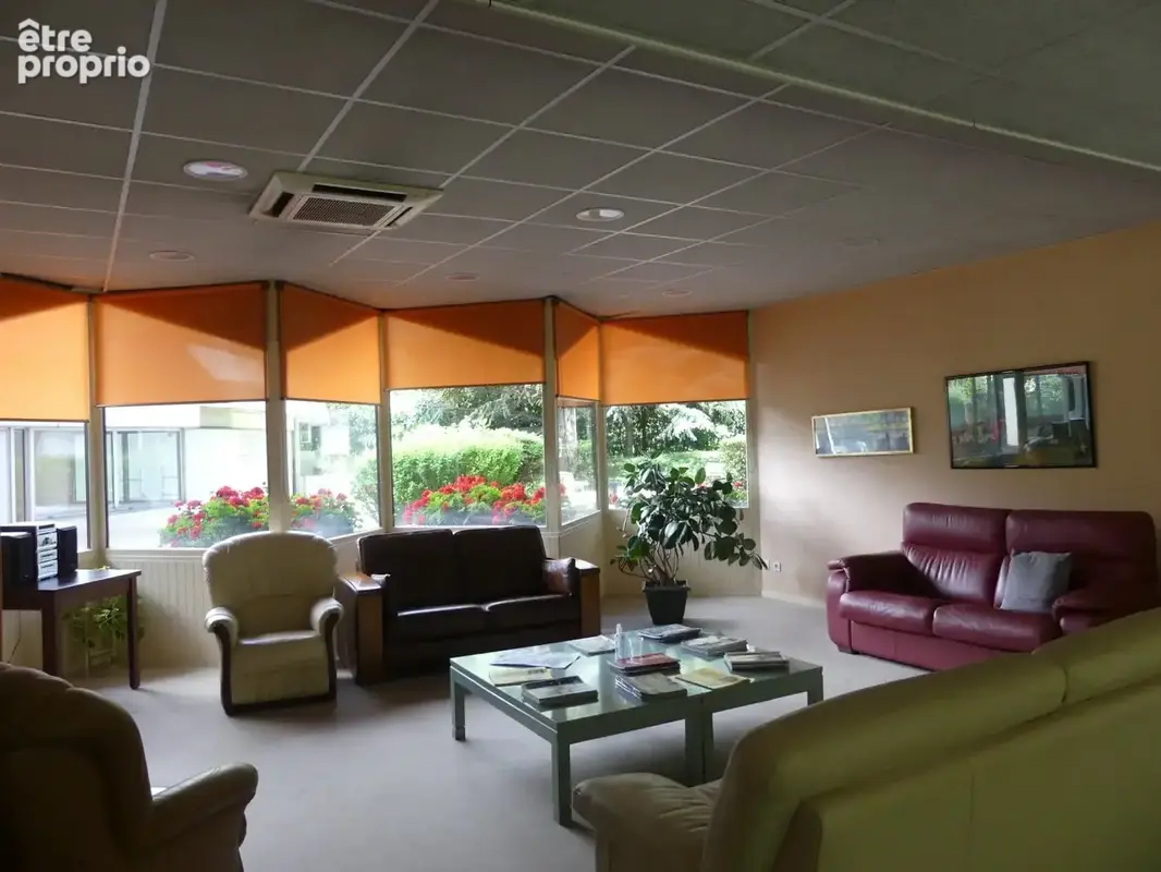 Appartement 2 pièces 49 m² à vendre à Saint-Maurice (94410) - photo 2