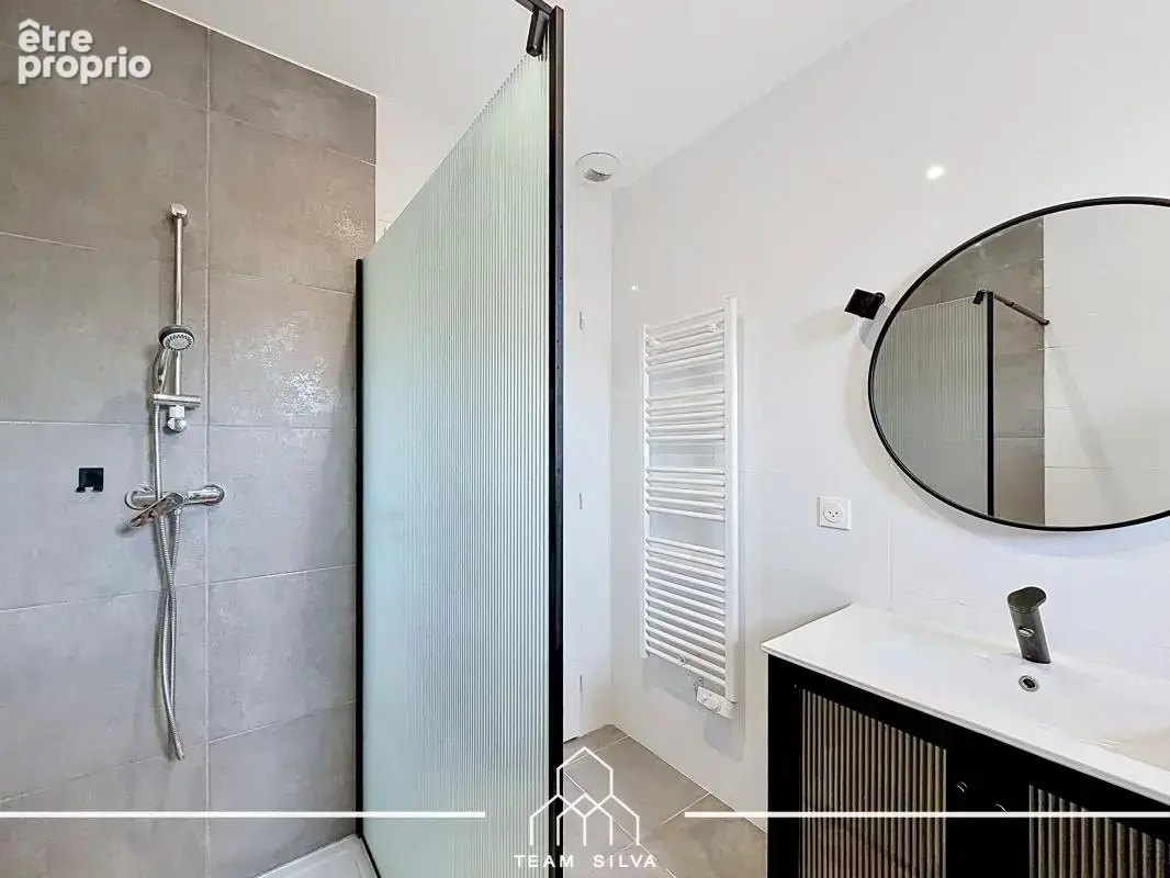 Maison 90 m² à Pont-Eveque  - photo 19