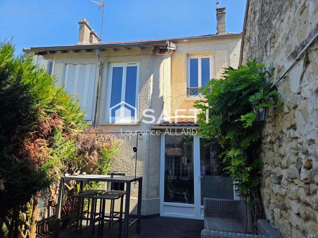 Maison 71 m² à Presles  - photo 7