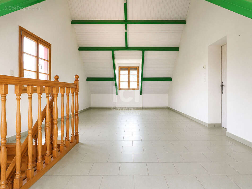Maison 232 m² Soulaines sur Aubance - photo 10