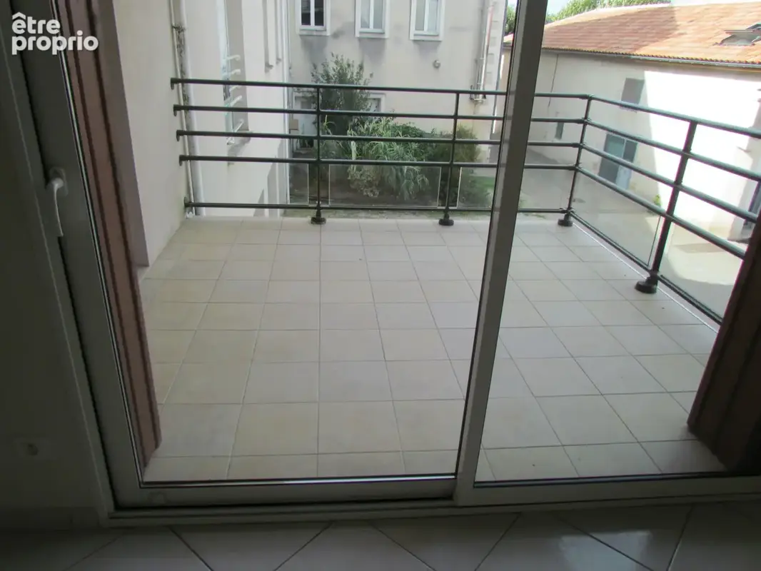 Centre ville de ruffec - photo 19