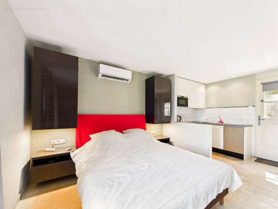 Manoir impressionnant avec plusieurs appartements dans un cadre exceptionnel - photo 16