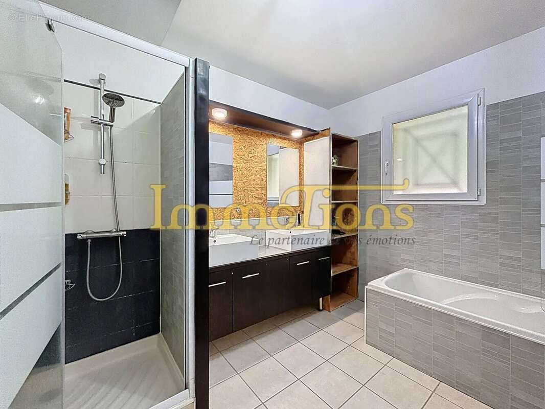 Maison à SAINT-NAZAIRE-EN-ROYANS