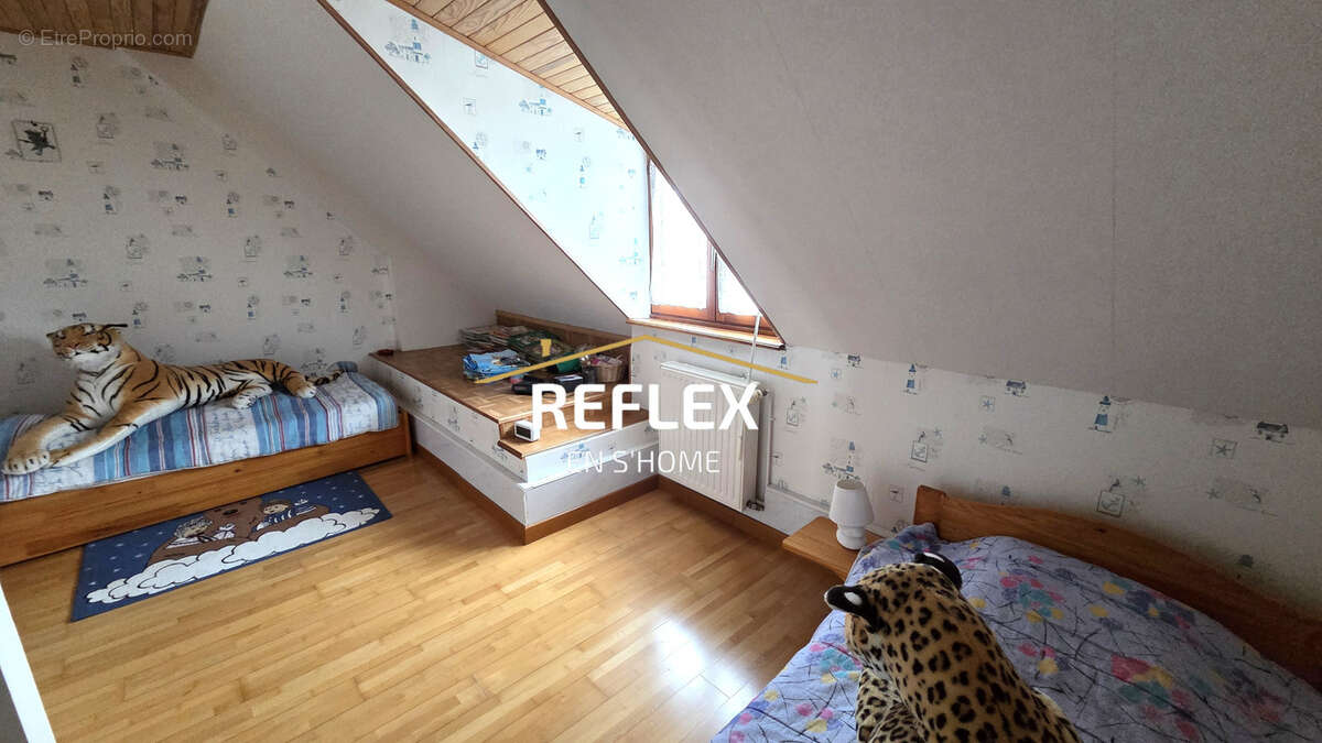 Maison à NEUVILLETTE