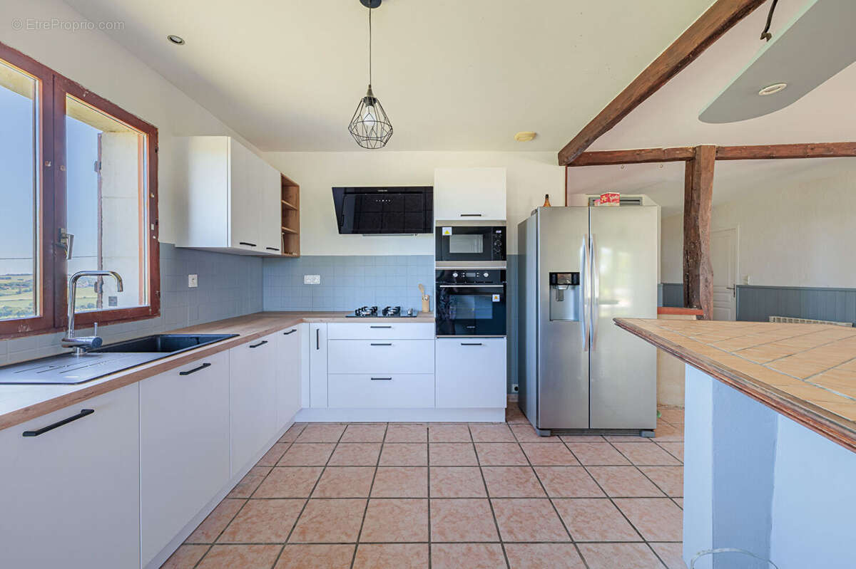 Maison à SAINT-ORENS-DE-GAMEVILLE