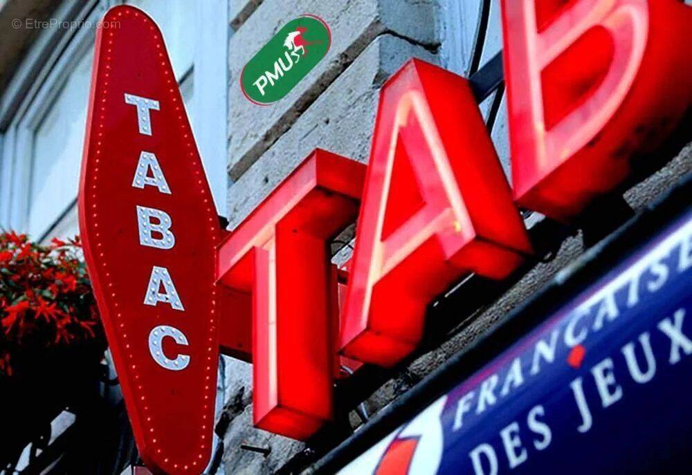 Commerce à CHARVIEU-CHAVAGNEUX