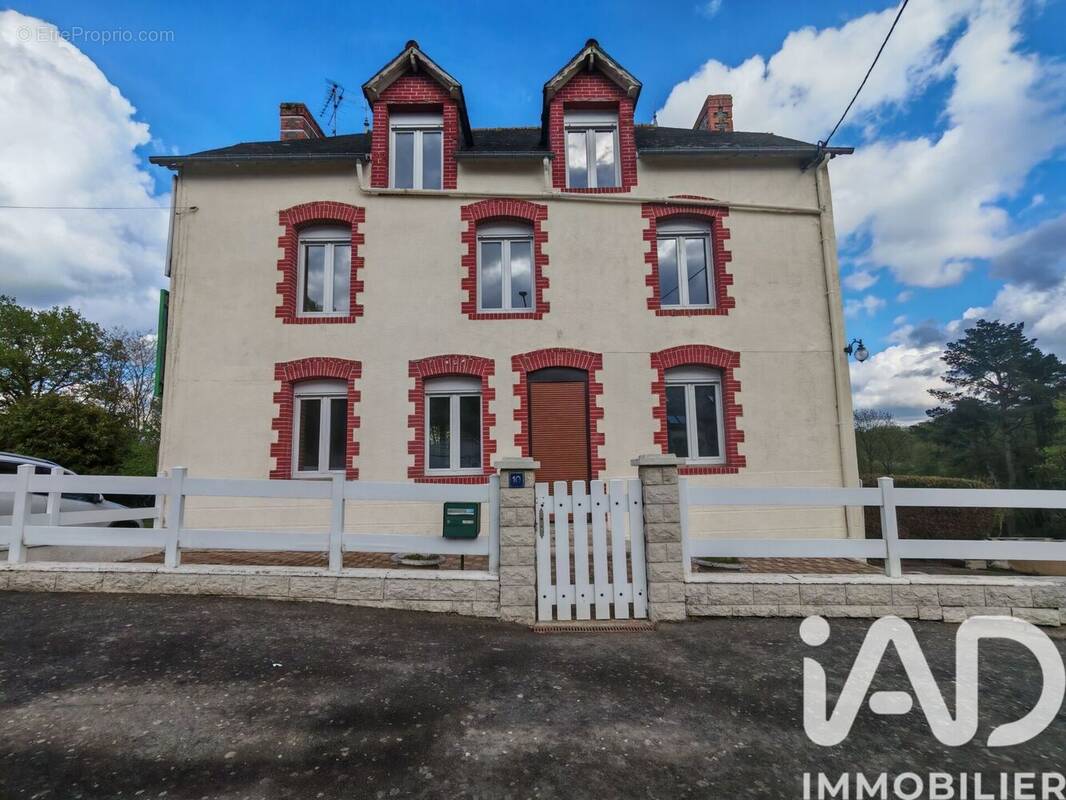 Photo 1 - Maison à LOYAT