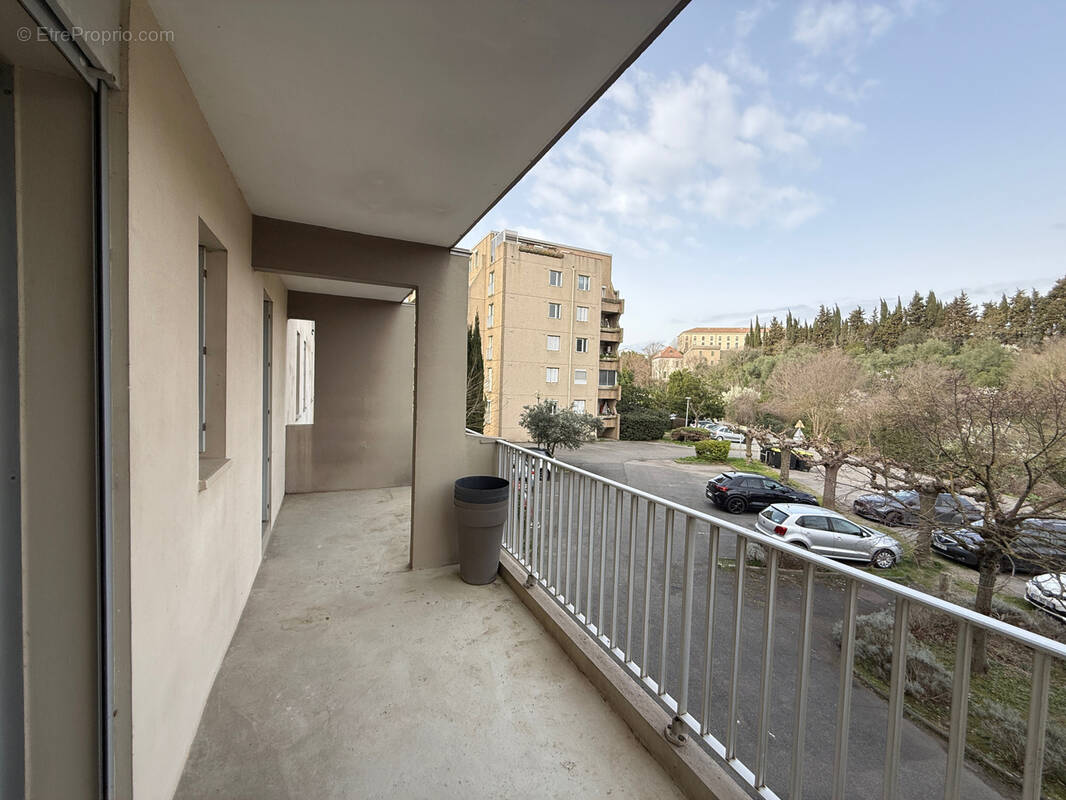 Appartement à CARCASSONNE