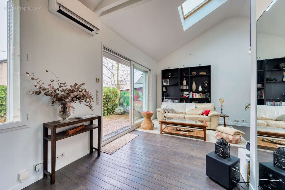 Maison à FONTENAY-SOUS-BOIS