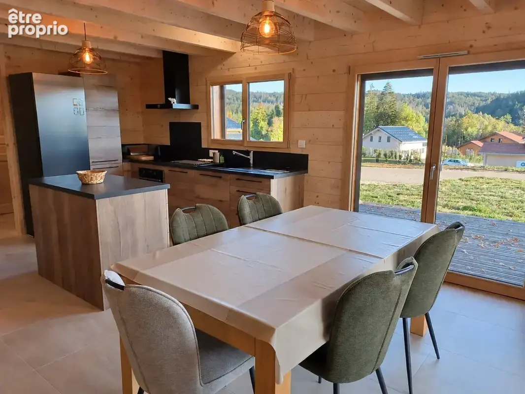 LAMOURA : Chalet récent de 2024 ouvert sur l'extérieur - photo 3