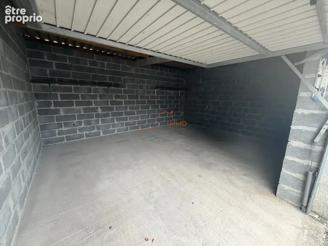 Photo Parking à Wallers au prix de 21 500€