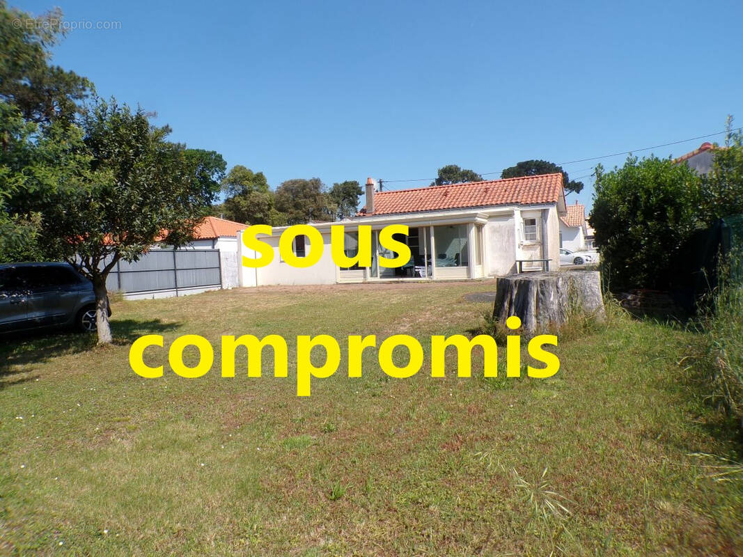 Maison à SAINT-MICHEL-CHEF-CHEF