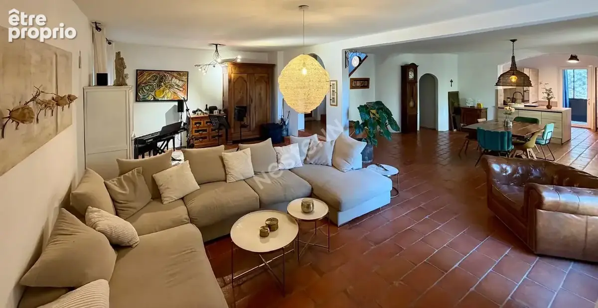 Magnifique maison au calme absolu avec des prestations haut de gamme. - photo 8