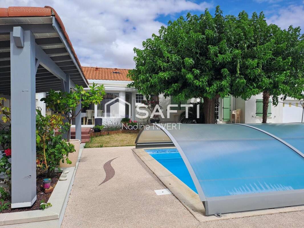 Photo 1 - Maison à SAINTE-SOULLE