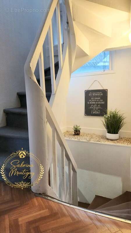 Maison à AZAY-LE-RIDEAU