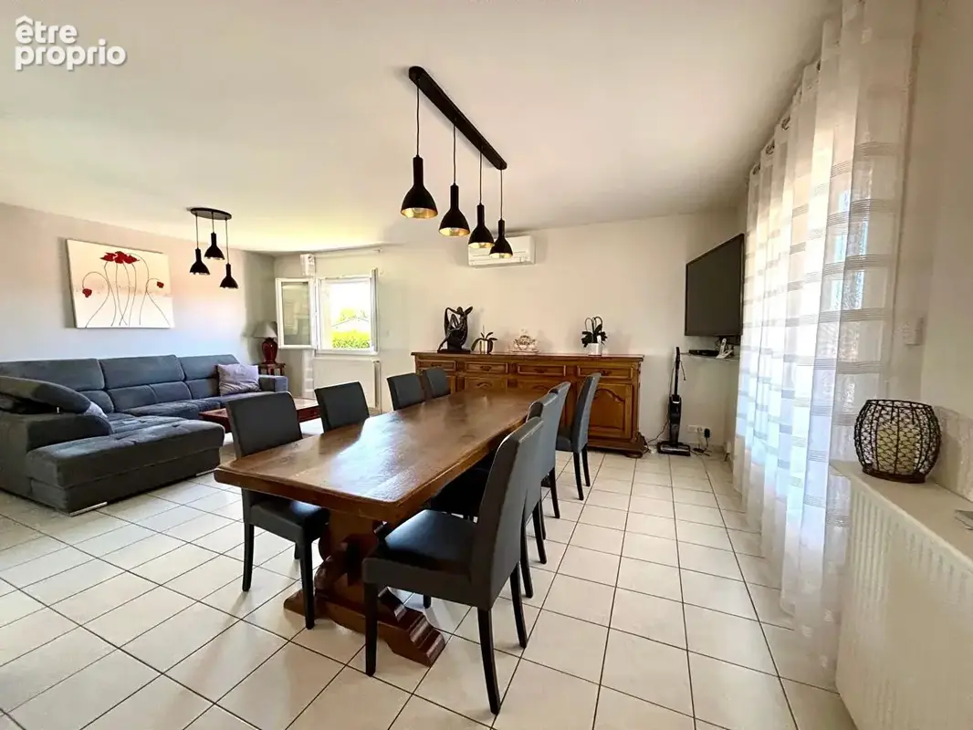 Maison Neuville Sur Saône 4 pièces 90m2 avec sous-sol complet et terrain de 907m² - photo 7