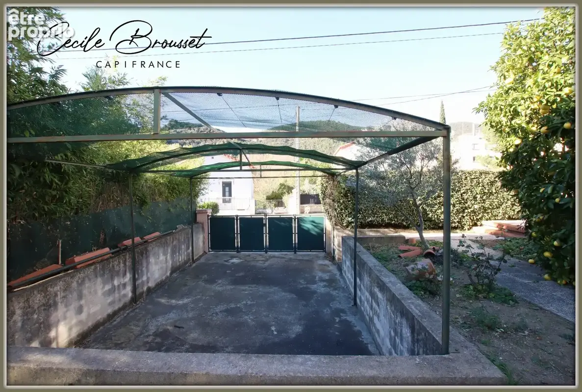 Villa 4 faces pleine de charme et de potentiel à AMELIE LES BAINS PALALDA (66) - photo 7