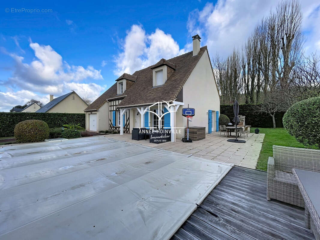 Maison à BLONVILLE-SUR-MER