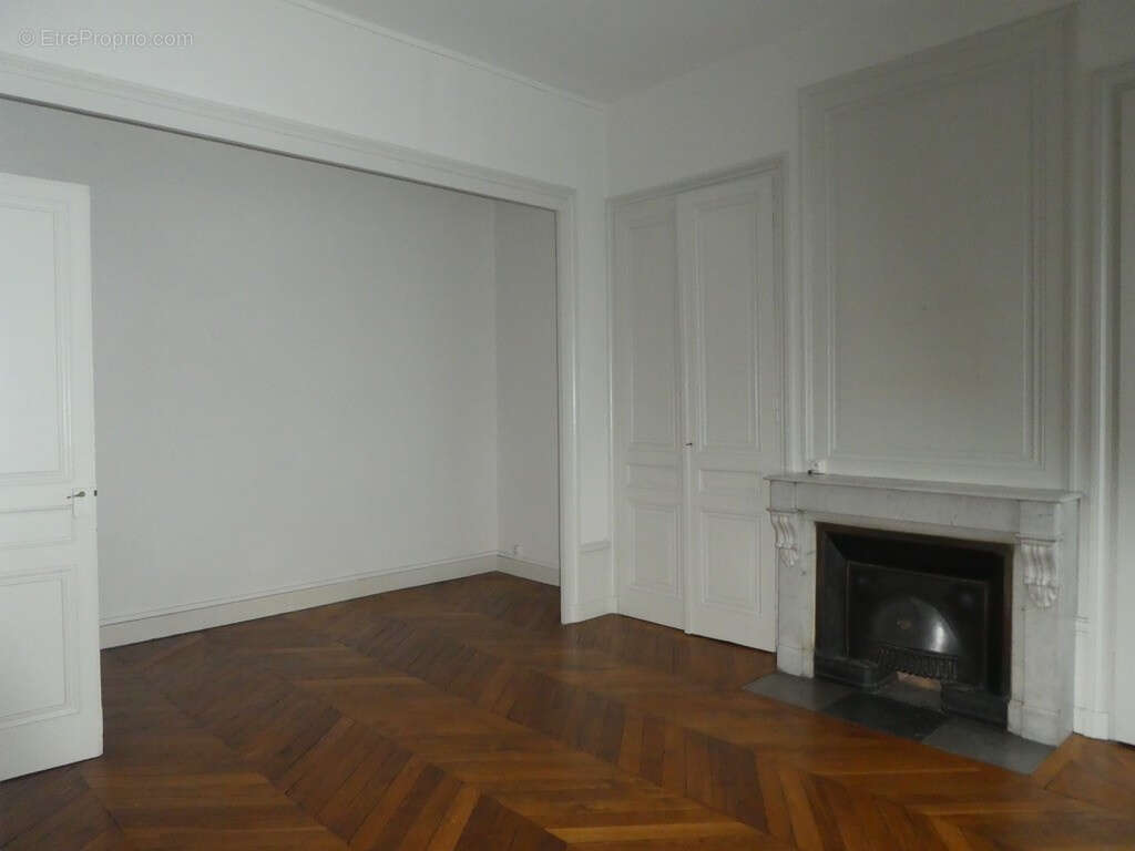 Appartement à LYON-3E