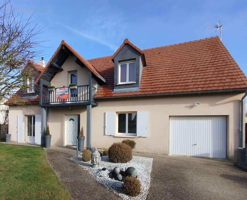 Maison à BAILLEAU-LE-PIN