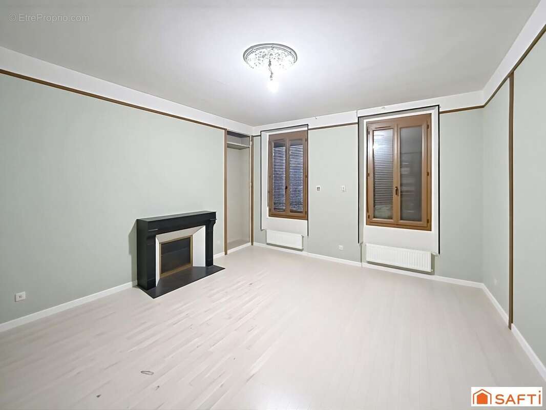 Photo 4 - Maison à VILLENEUVE-SUR-YONNE