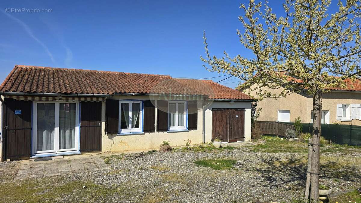 Maison à POUYASTRUC