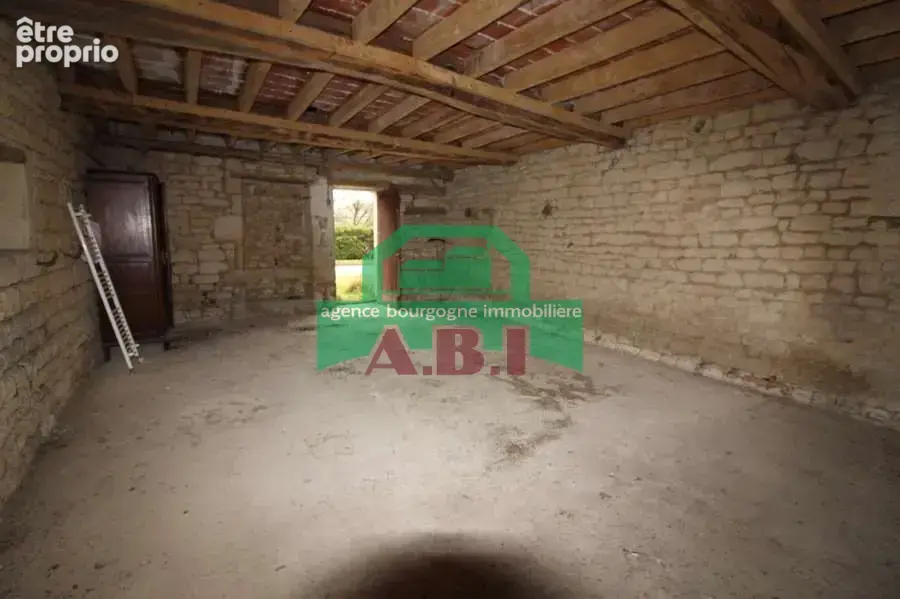 58, propriété indépendante avec spacieuses dépendances attenantes. - photo 12