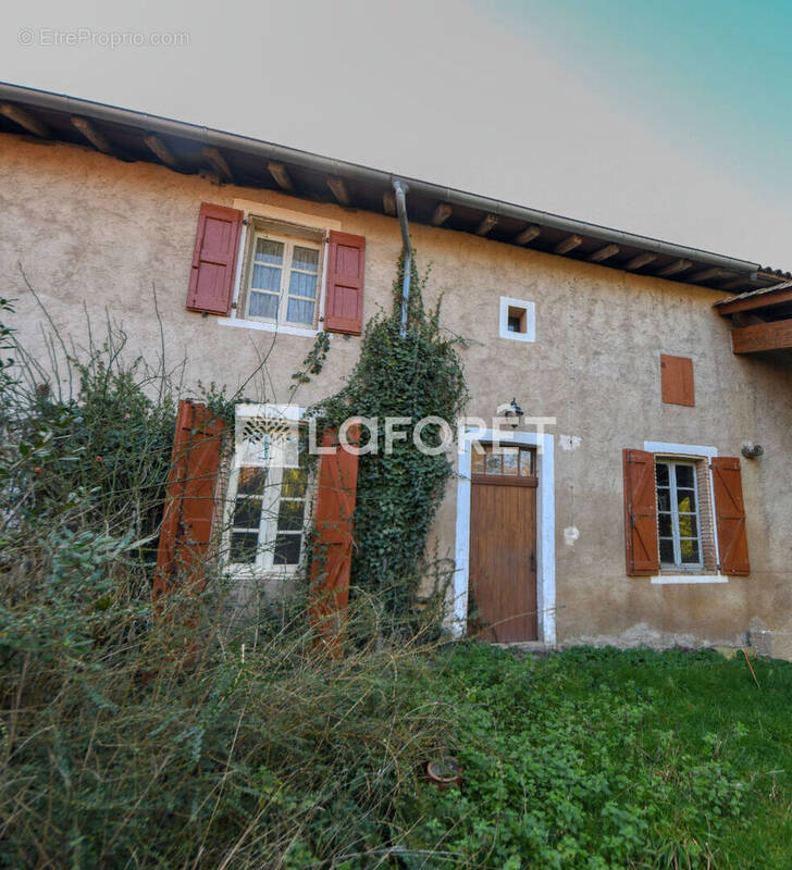 Maison à PARISOT
