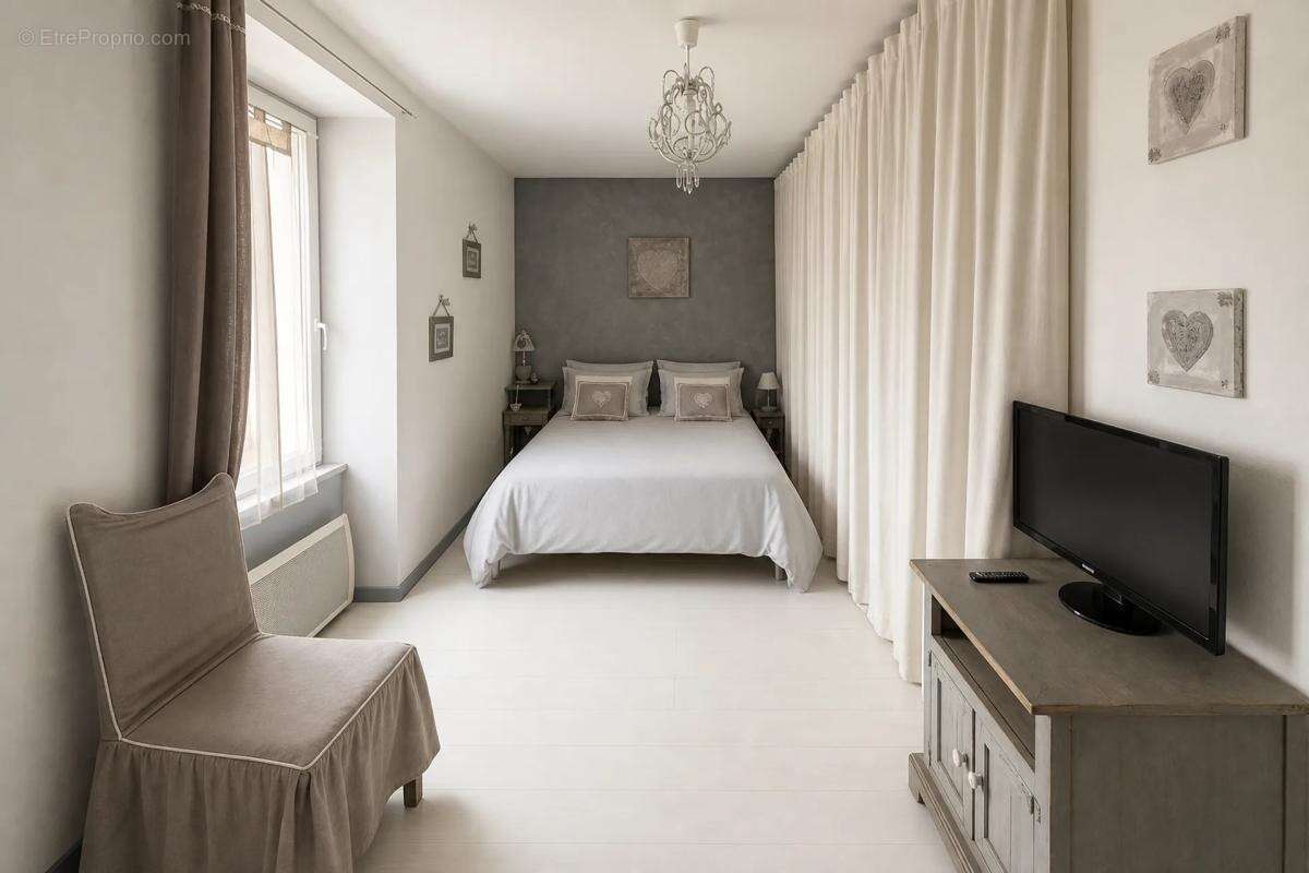 Majestueuse maison 245 m² avec jardin à Neuville - photo 10