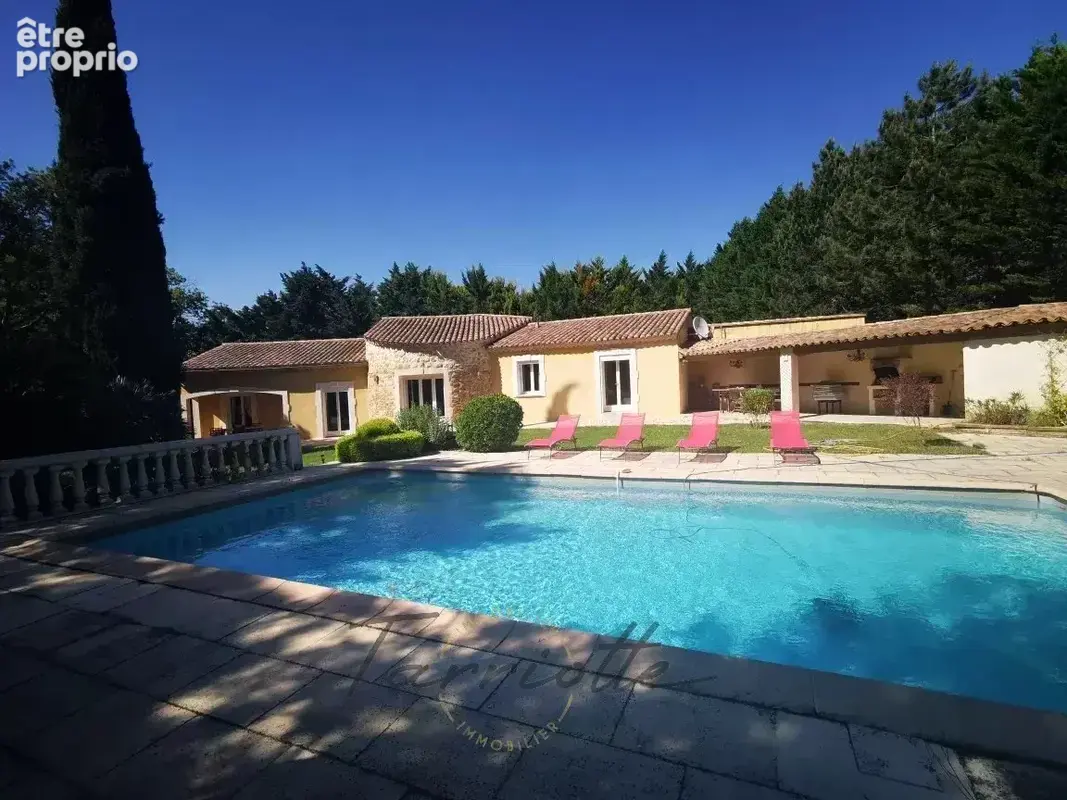 VILLA - 10570 - photo 11