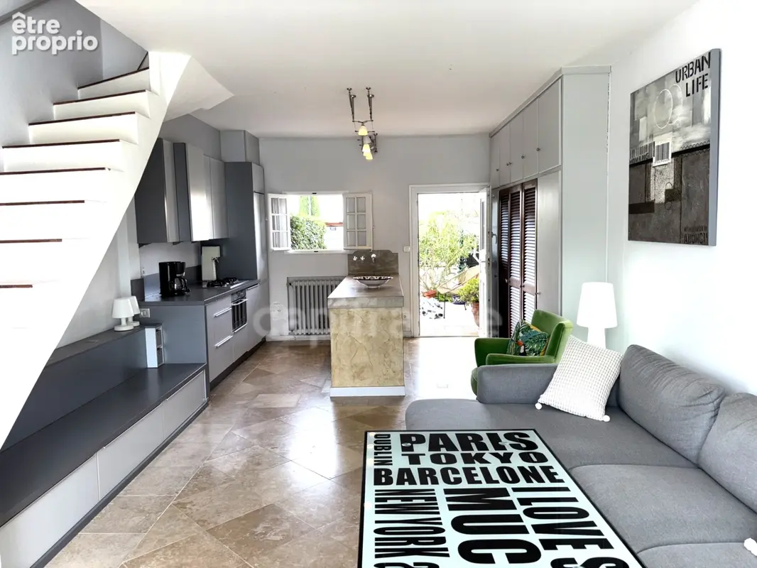 Maison 3 pièces à port grimaud (83) ! - photo 3