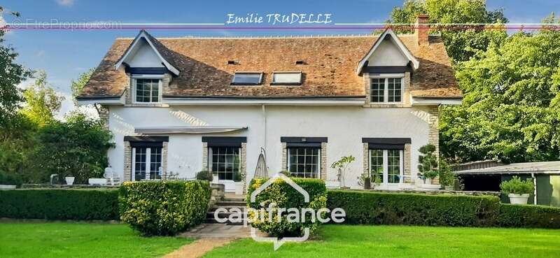 Maison à vendre 6 pièces 138m² TORCE EN VALLEE (72) - 3/4 chambres + appartement, Etang, bassin sur parc paysagé de 8500m² - photo 2