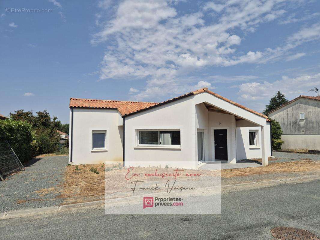 A VENDRE en Exclusivité à L'Oie, maison de 125 m2 avec 4 chambres sur une parcelle de 644 m2 env - photo 18