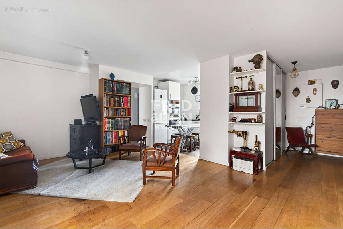 Appartement à PARIS-12E