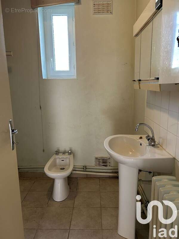 Photo 8 - Maison à LEVET