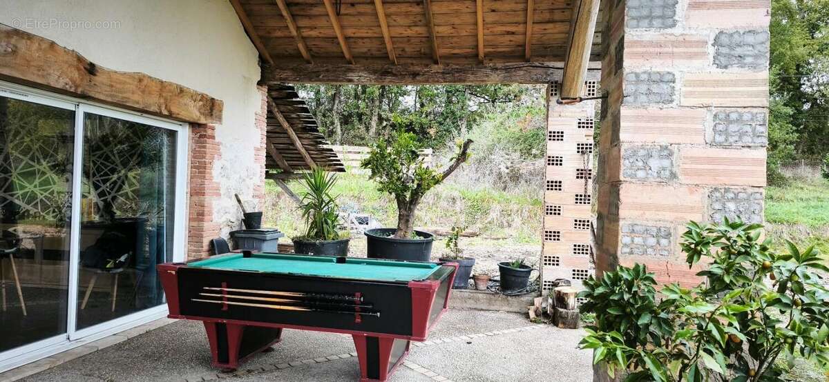 Maison à SAINT-AMANS-DE-PELLAGAL