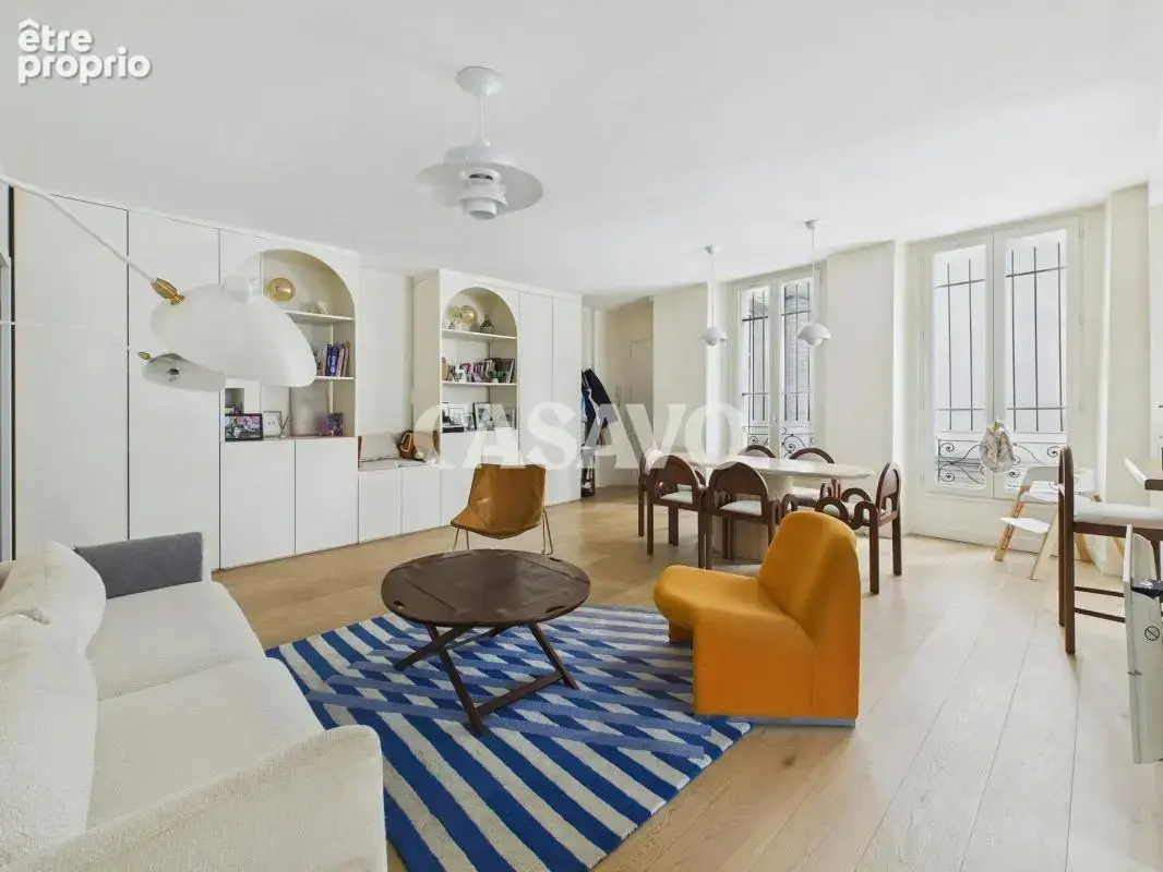 Vente Appartement 4 pièces de 65m² - 75010 Paris - photo 3
