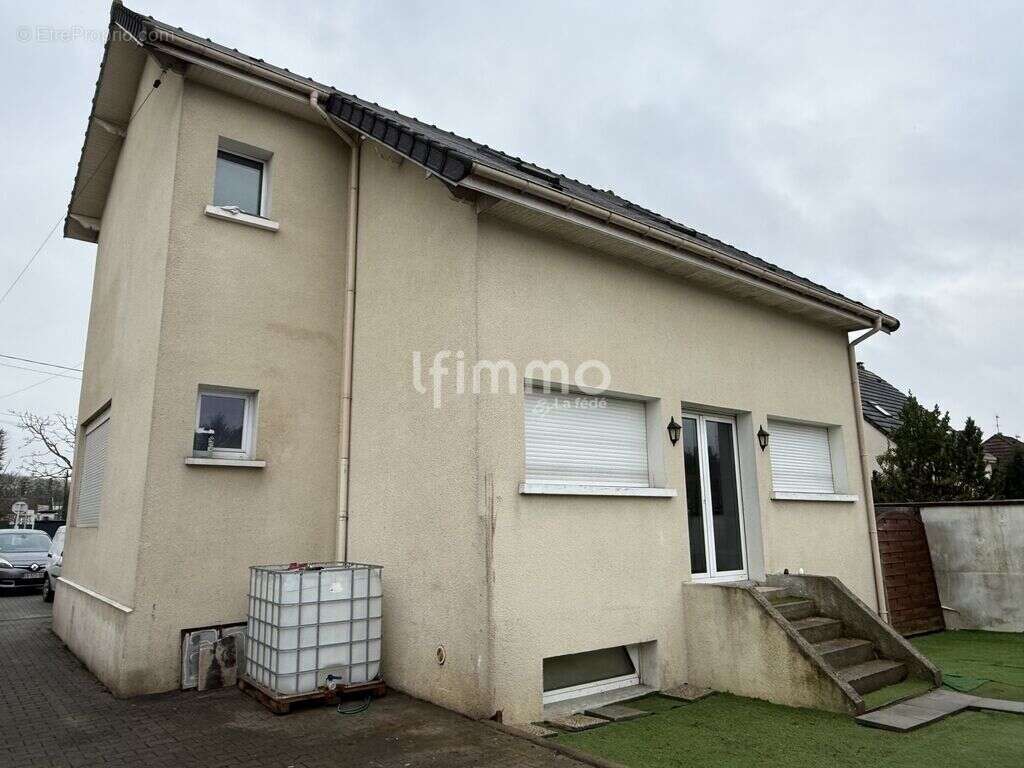 Appartement à TREMBLAY-EN-FRANCE