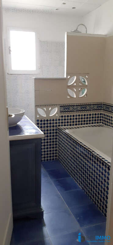 Maison 143 m² à Labastide-Rouairoux  - photo 7