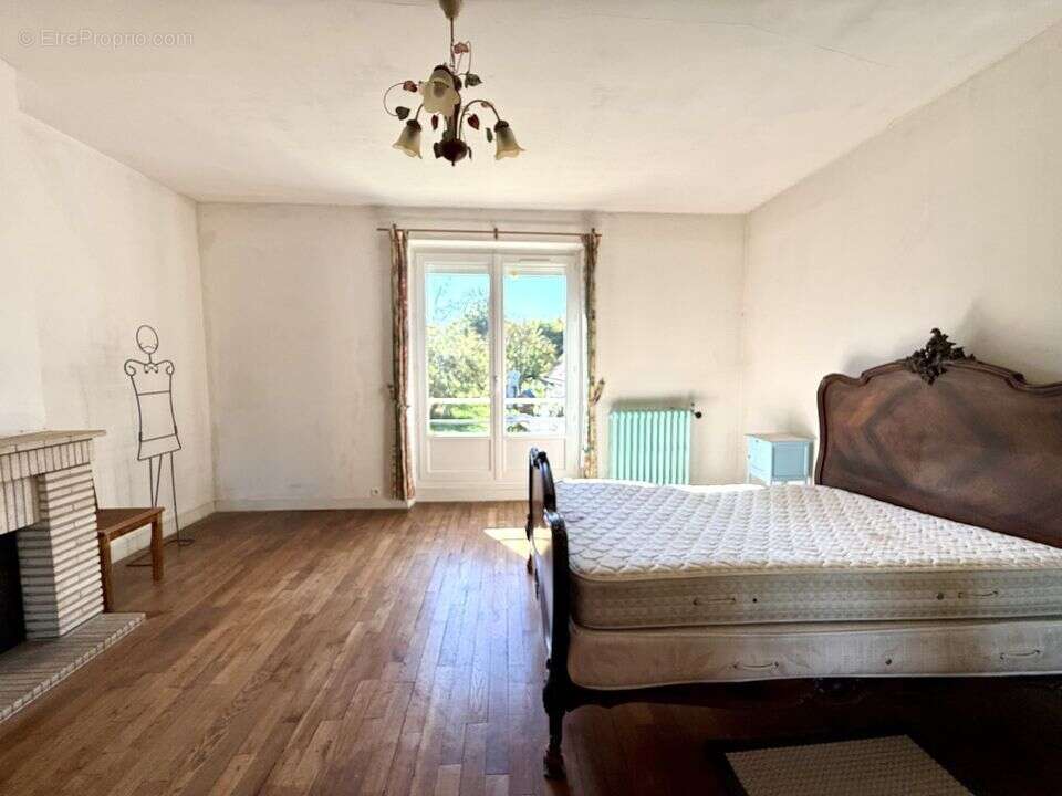 Maison à DONNEMARIE-DONTILLY