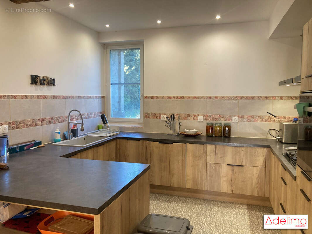 Maison à BOUILLARGUES